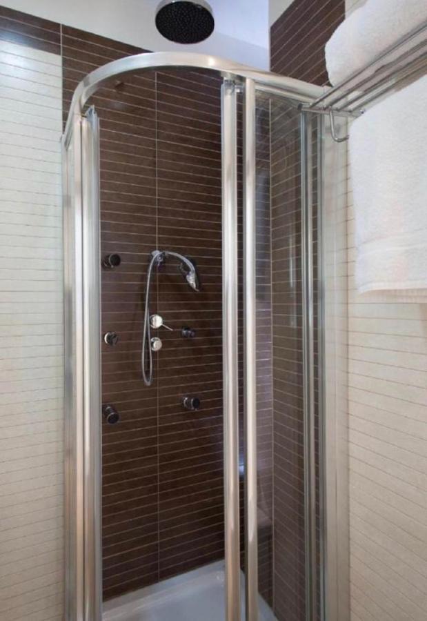 Apartamento Puerta Del Arenal - Kainga Homes Seville Ngoại thất bức ảnh